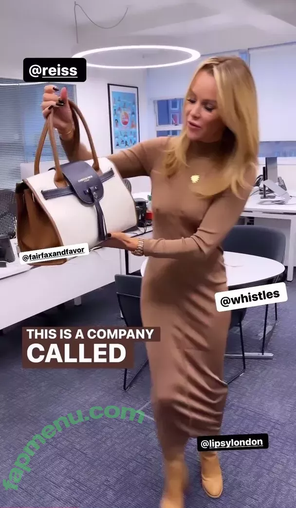 Amanda Holden nude photo #1791 (noholdenback)