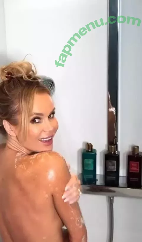Amanda Holden nude photo #1982 (noholdenback)