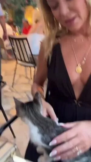 Amanda Holden / noholdenback nude photo #2053