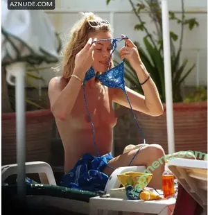 Amanda Holden / amanda_holden / noholdenback nude photo #2754