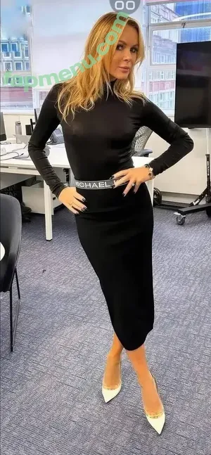 Amanda Holden / amanda_holden / noholdenback nude photo #2817