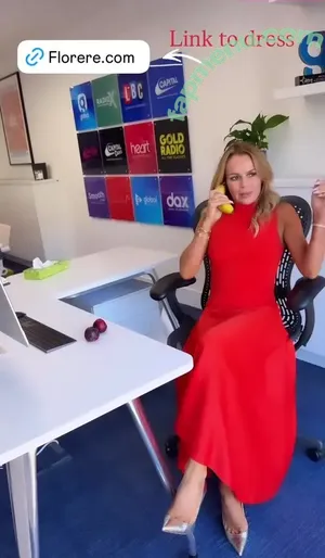 Amanda Holden / amanda_holden / noholdenback nude photo #2926