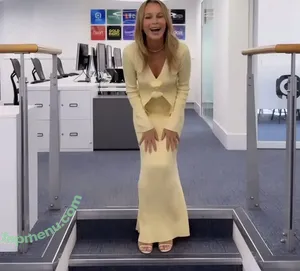 Amanda Holden / amanda_holden / noholdenback nude photo #2992