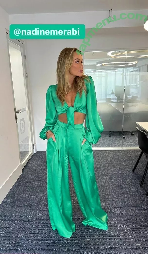 Amanda Holden nude photo #2079 (noholdenback)