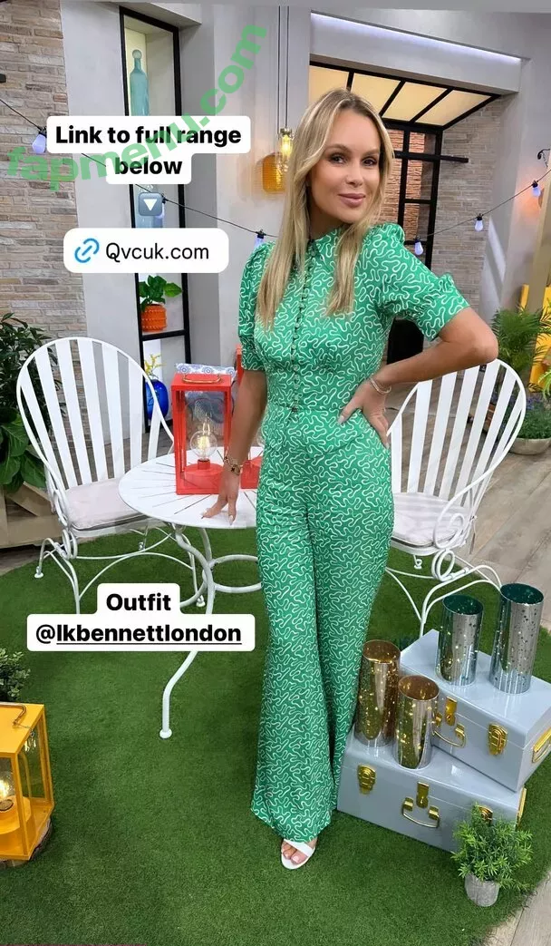 Amanda Holden nude photo #2083 (noholdenback)