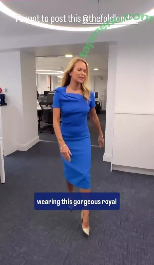 Amanda Holden nude photo #2167 (noholdenback)