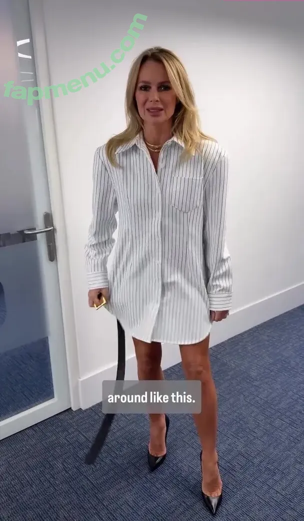 Amanda Holden nude photo #2796 (amanda_holden / noholdenback)