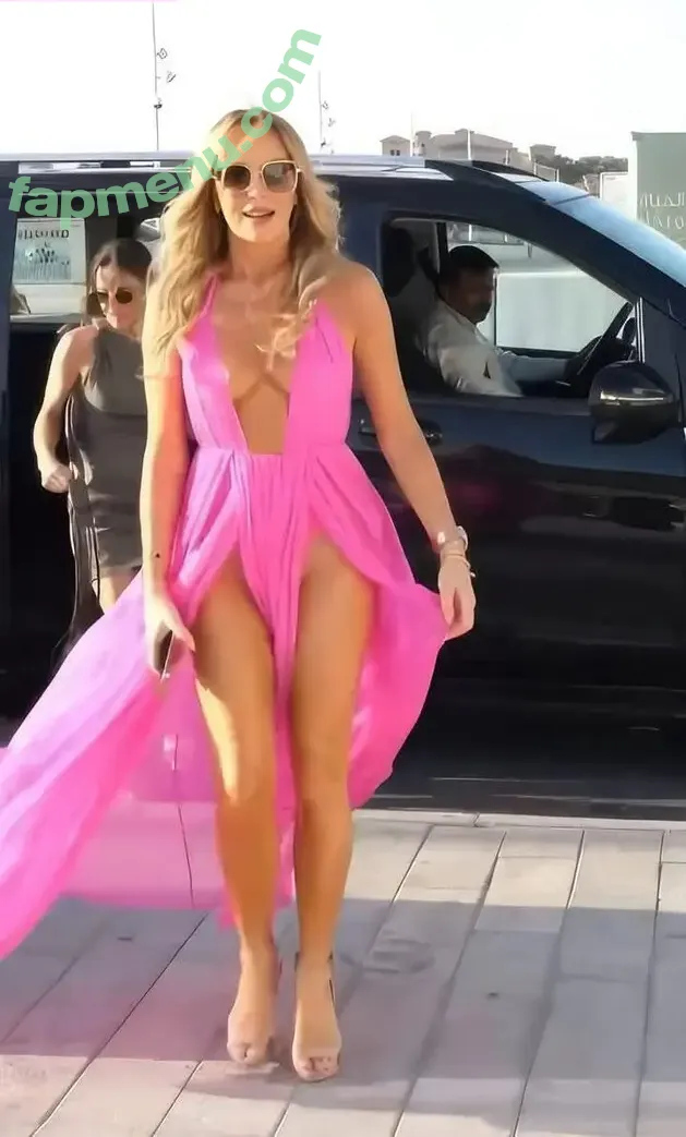 Amanda Holden nude photo #2978 (amanda_holden / noholdenback)