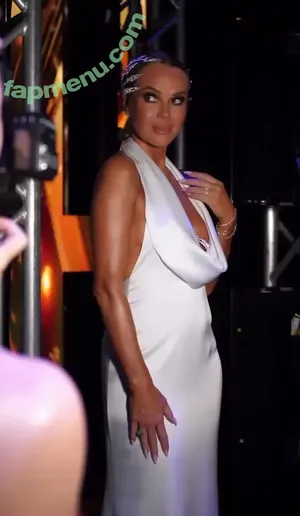 Amanda Holden / amanda_holden / noholdenback nude photo #3032