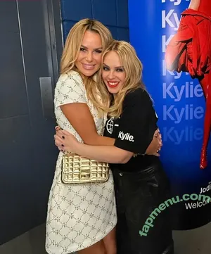 Amanda Holden / amanda_holden / noholdenback nude photo #3040