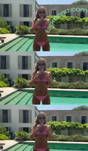 Amanda Holden / amanda_holden / noholdenback nude photo #3167