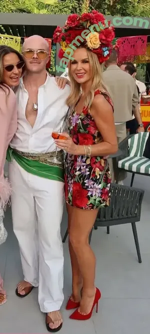 Amanda Holden / amanda_holden / noholdenback nude photo #3332