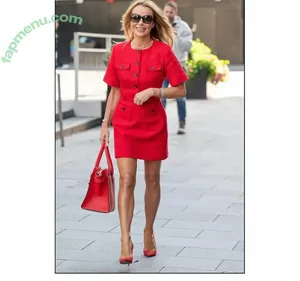 Amanda Holden / amanda_holden / noholdenback nude photo #3432