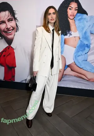 Amanda Leigh Moore / mandymooremm nude photo #0178