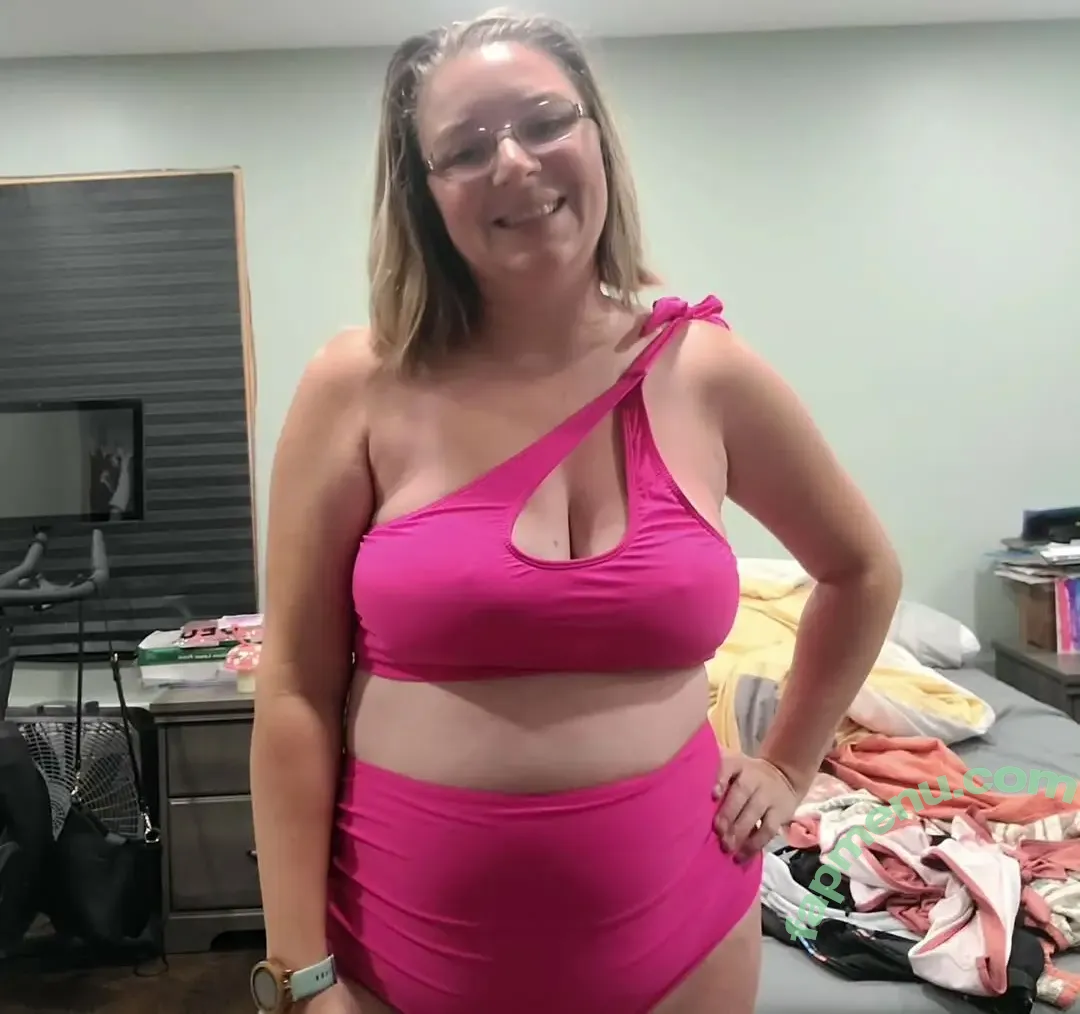 Amanda Lynn nude photo #0043 (misslhommedieu / naughtymama29)