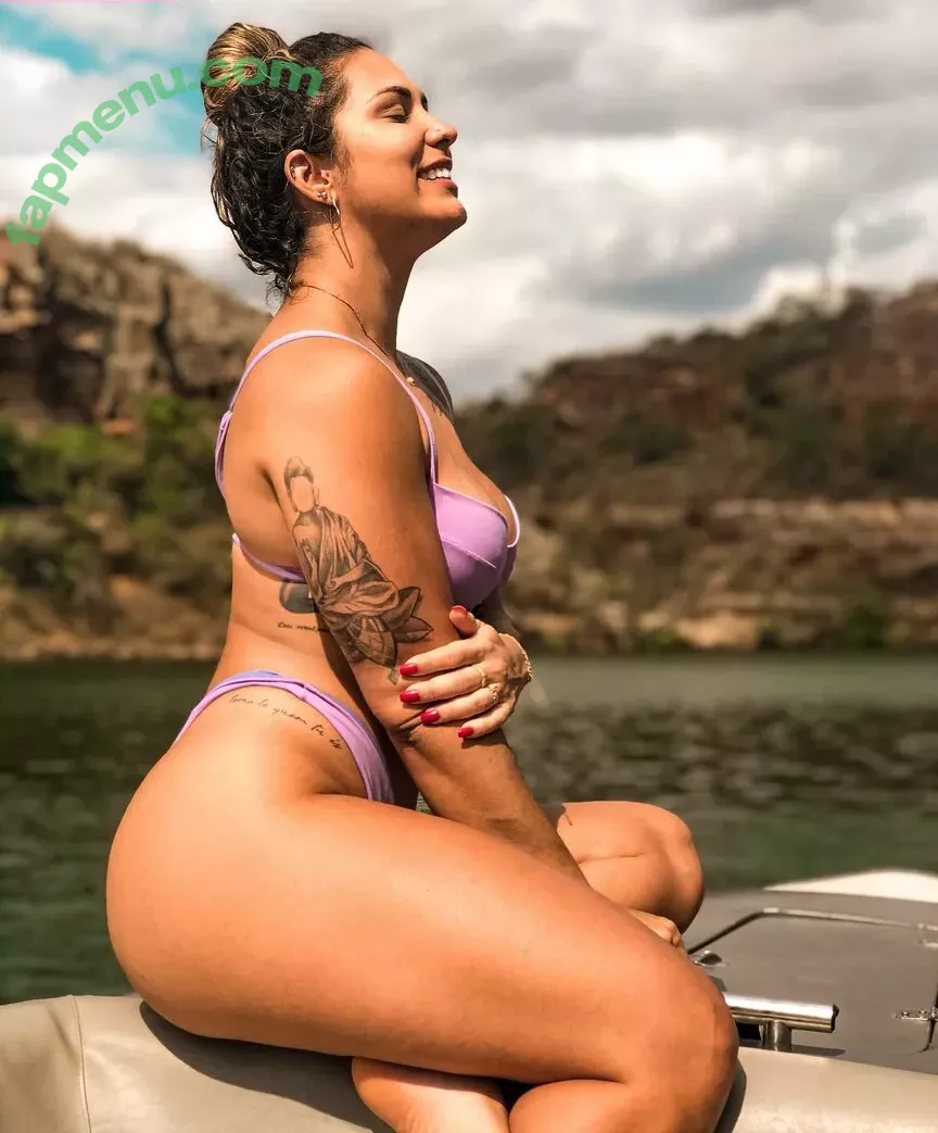 Amanda Mourão nude photo #0001 (amandamourao__)