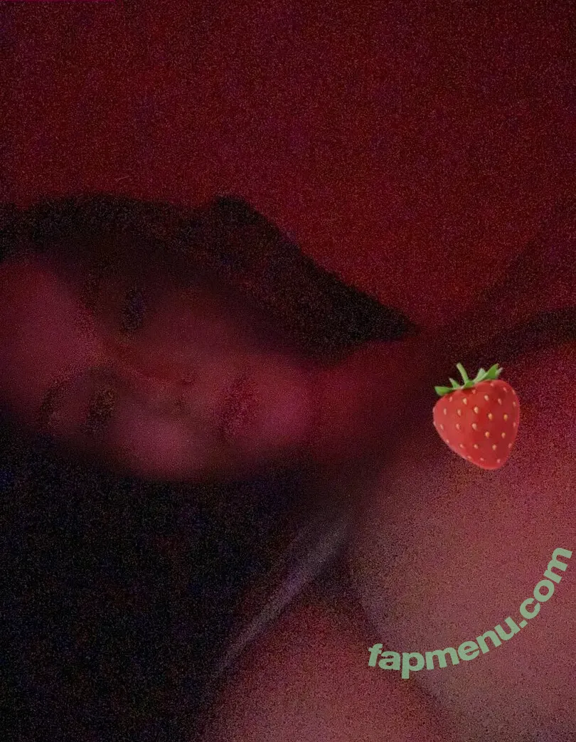 Amanda Peaches nude photo #0175 (Amanda.1891 / mandapeachy / peacheswhore / tinysmolfairy)