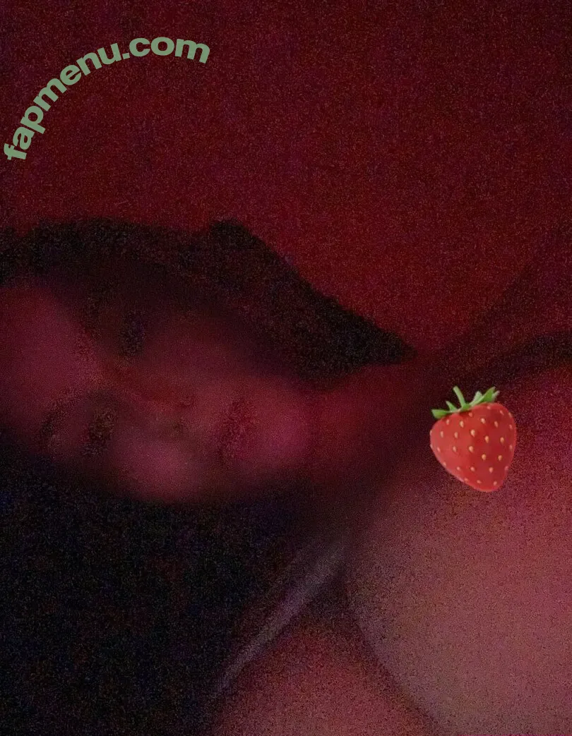 Amanda Peaches nude photo #0176 (Amanda.1891 / mandapeachy / peacheswhore / tinysmolfairy)