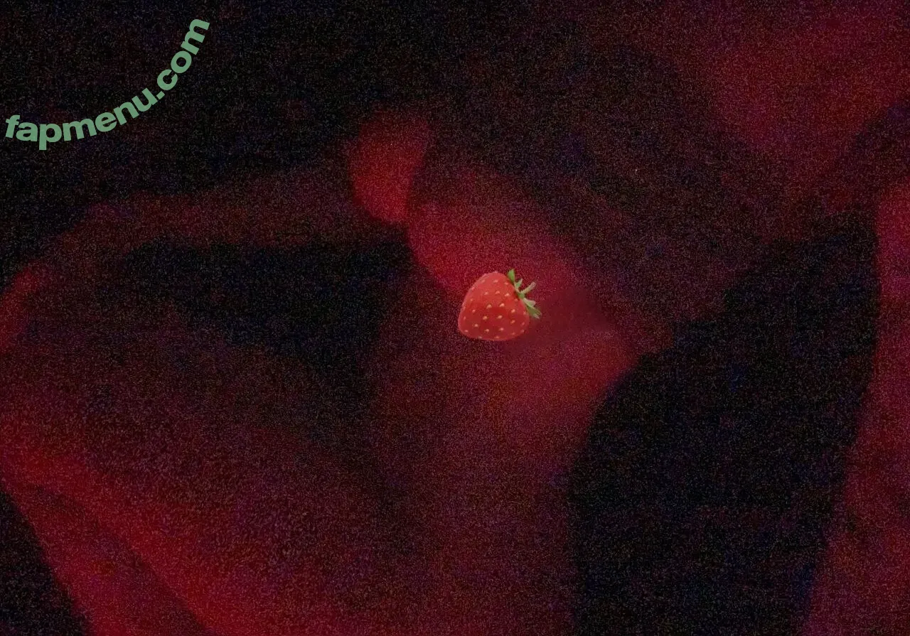 Amanda Peaches nude photo #0177 (Amanda.1891 / mandapeachy / peacheswhore / tinysmolfairy)