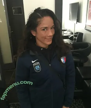 Amanda Serrano / Puerto Rican Boxer / serranosisters nude photo #0075