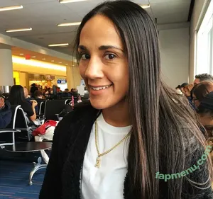 Amanda Serrano / Puerto Rican Boxer / serranosisters nude photo #0079