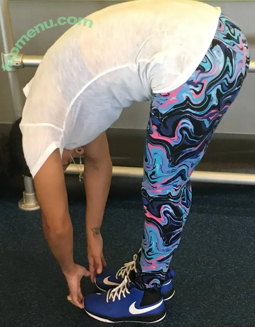 Amanda Serrano nude photo #0005 (Puerto Rican Boxer / serranosisters)