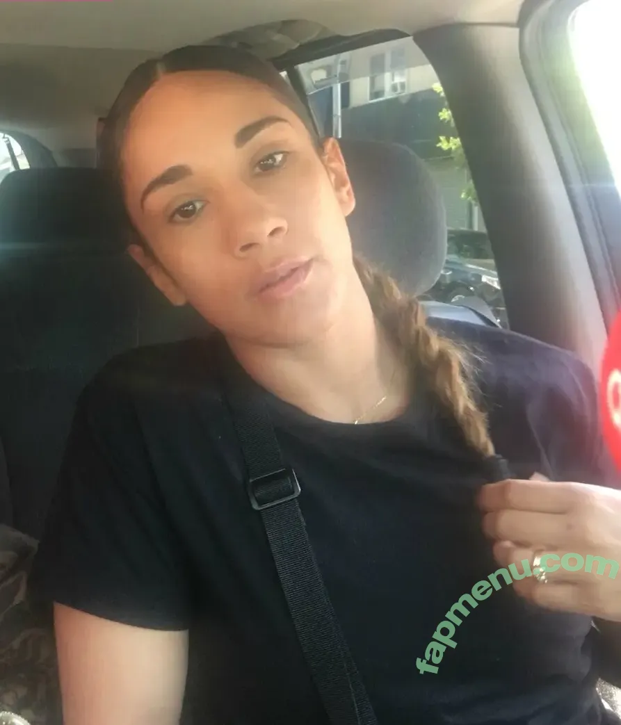 Amanda Serrano nude photo #0071 (Puerto Rican Boxer / serranosisters)
