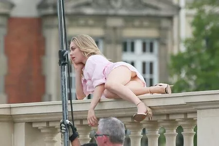 Amanda Seyfried / AmandaSeyfried / mingey nude photo #0005