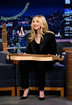 Amanda Seyfried / AmandaSeyfried / mingey nude photo #0601