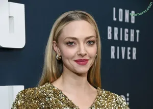 Amanda Seyfried / AmandaSeyfried / mingey nude photo #0635