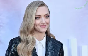 Amanda Seyfried / AmandaSeyfried / mingey nude photo #0660
