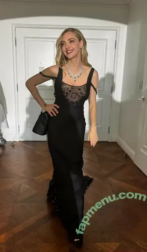 Amanda Seyfried / AmandaSeyfried / mingey nude photo #0921