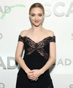 Amanda Seyfried / AmandaSeyfried / mingey nude photo #0932