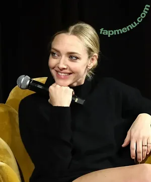 Amanda Seyfried / AmandaSeyfried / mingey nude photo #0946