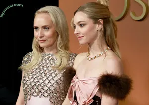 Amanda Seyfried / AmandaSeyfried / mingey nude photo #0987