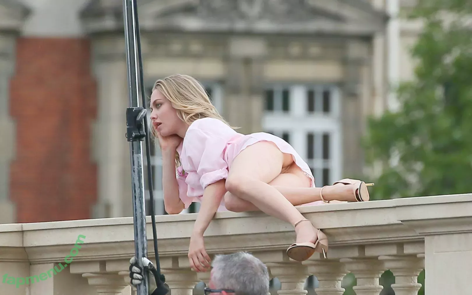 Amanda Seyfried nude photo #0005 (AmandaSeyfried / mingey)