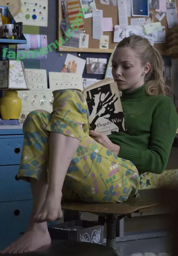 Amanda Seyfried nude photo #0044 (AmandaSeyfried / mingey)