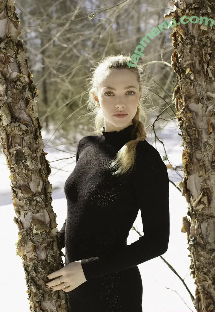Amanda Seyfried nude photo #0607 (AmandaSeyfried / mingey)