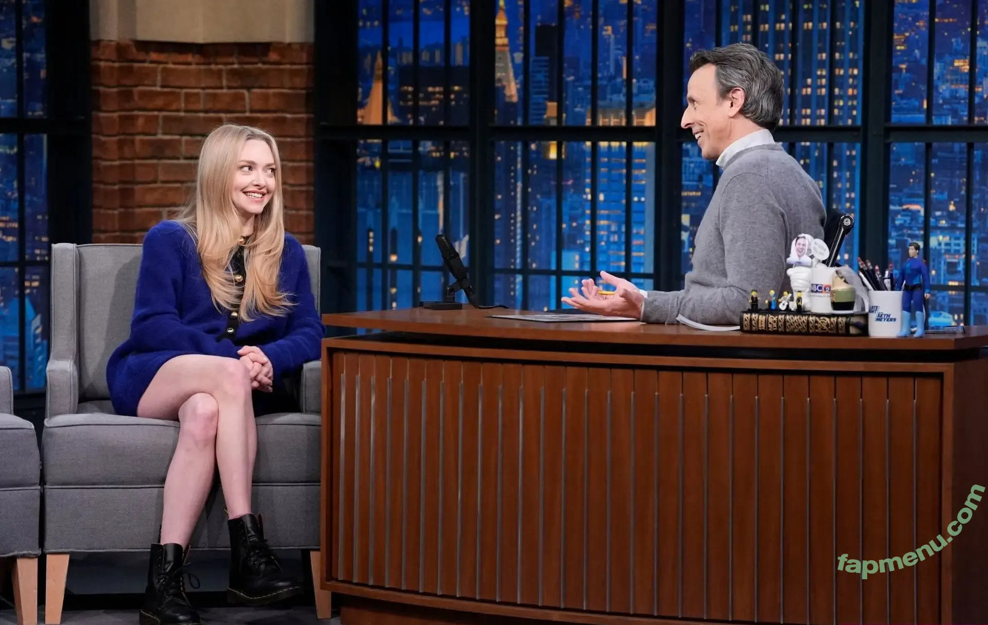 Amanda Seyfried nude photo #0672 (AmandaSeyfried / mingey)