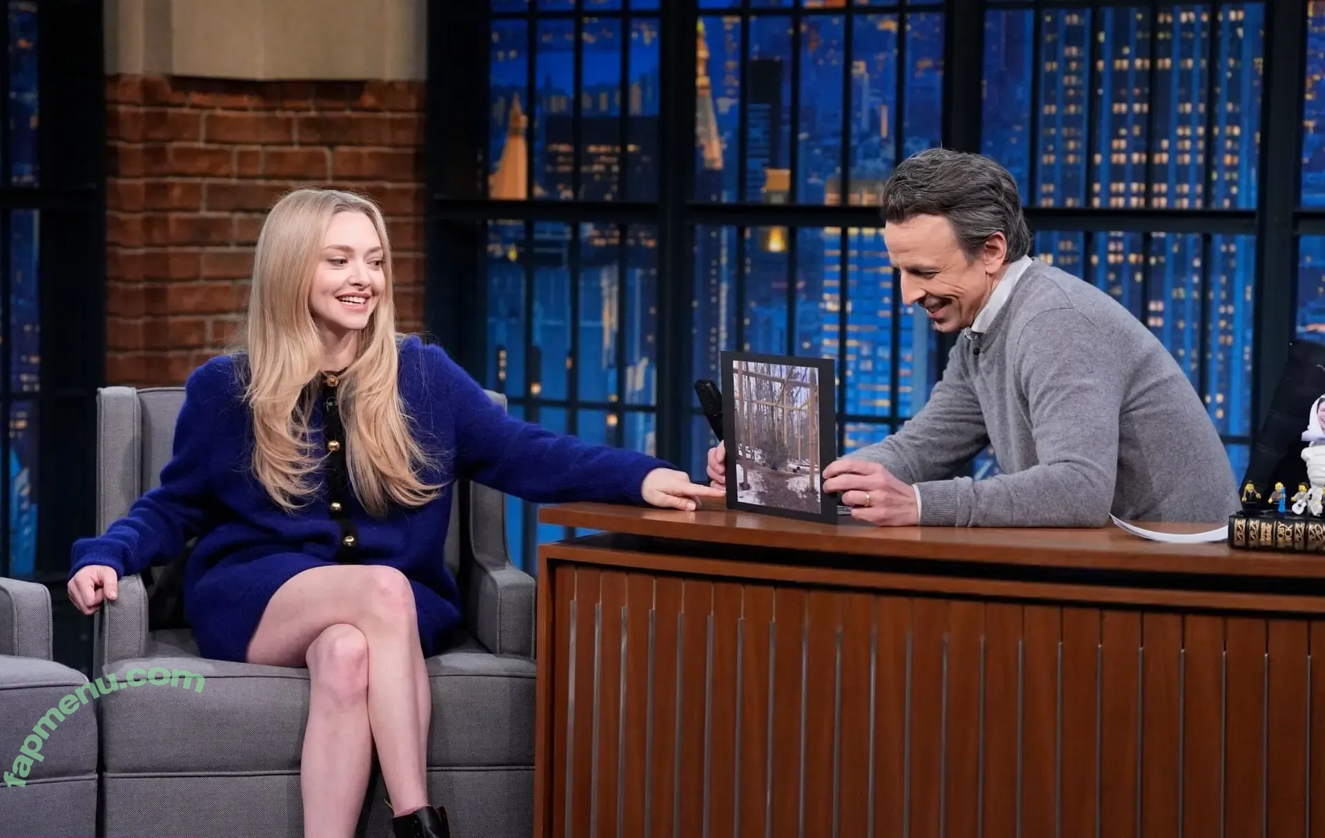 Amanda Seyfried nude photo #0674 (AmandaSeyfried / mingey)