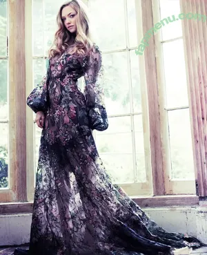 Amanda Seyfried / AmandaSeyfried / mingey nude photo #1029