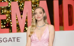 Amanda Seyfried / AmandaSeyfried / mingey nude photo #1115