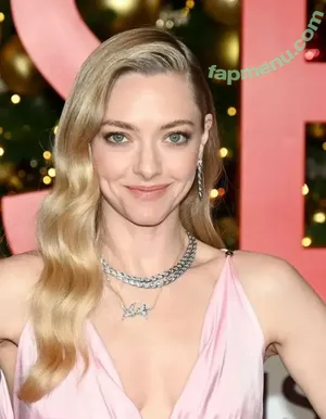 Amanda Seyfried / AmandaSeyfried / mingey nude photo #1118