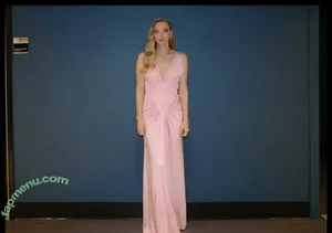 Amanda Seyfried / AmandaSeyfried / mingey nude photo #1134