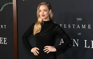 Amanda Seyfried / AmandaSeyfried / mingey nude photo #1184