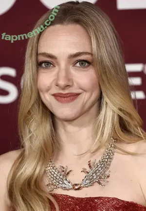 Amanda Seyfried / AmandaSeyfried / mingey nude photo #1201