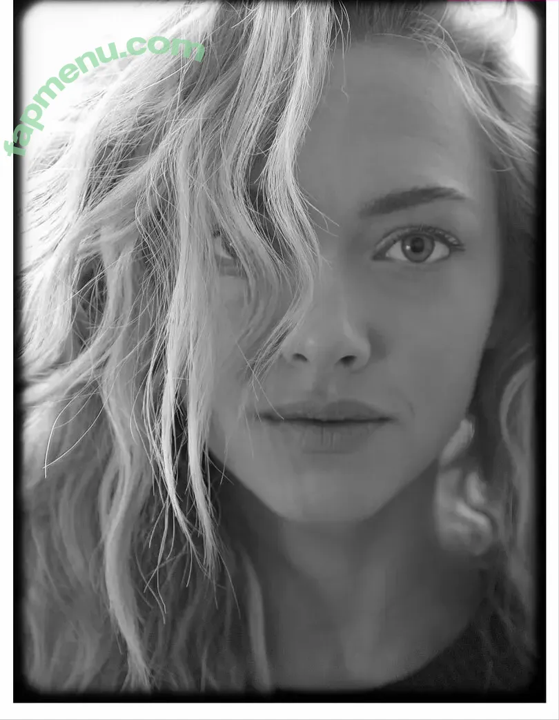 Amanda Seyfried nude photo #1044 (AmandaSeyfried / mingey)