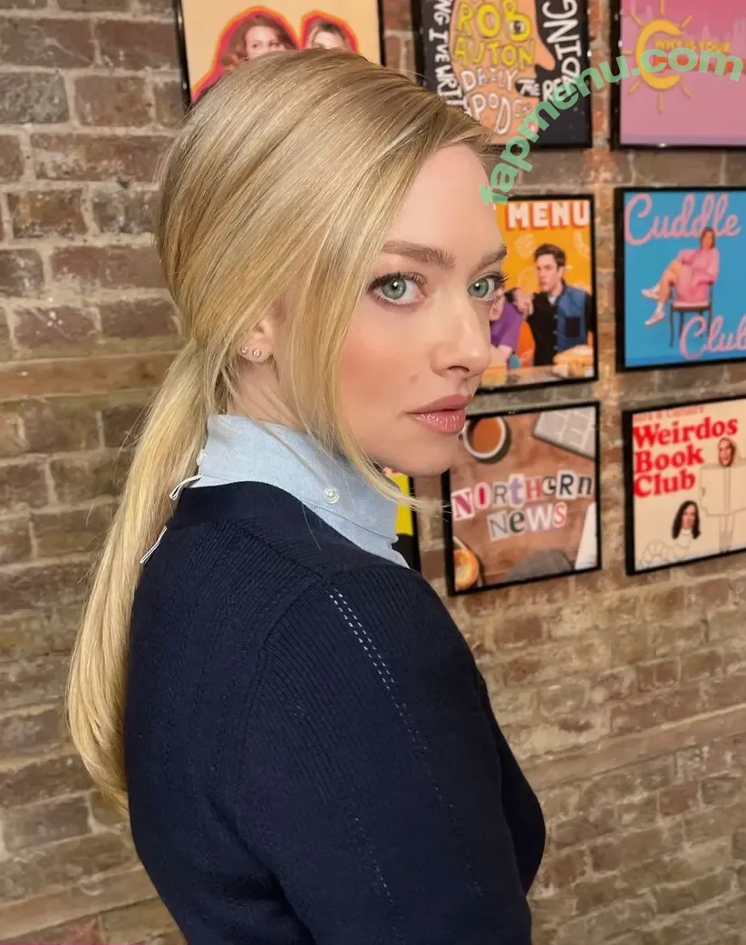 Amanda Seyfried nude photo #1143 (AmandaSeyfried / mingey)