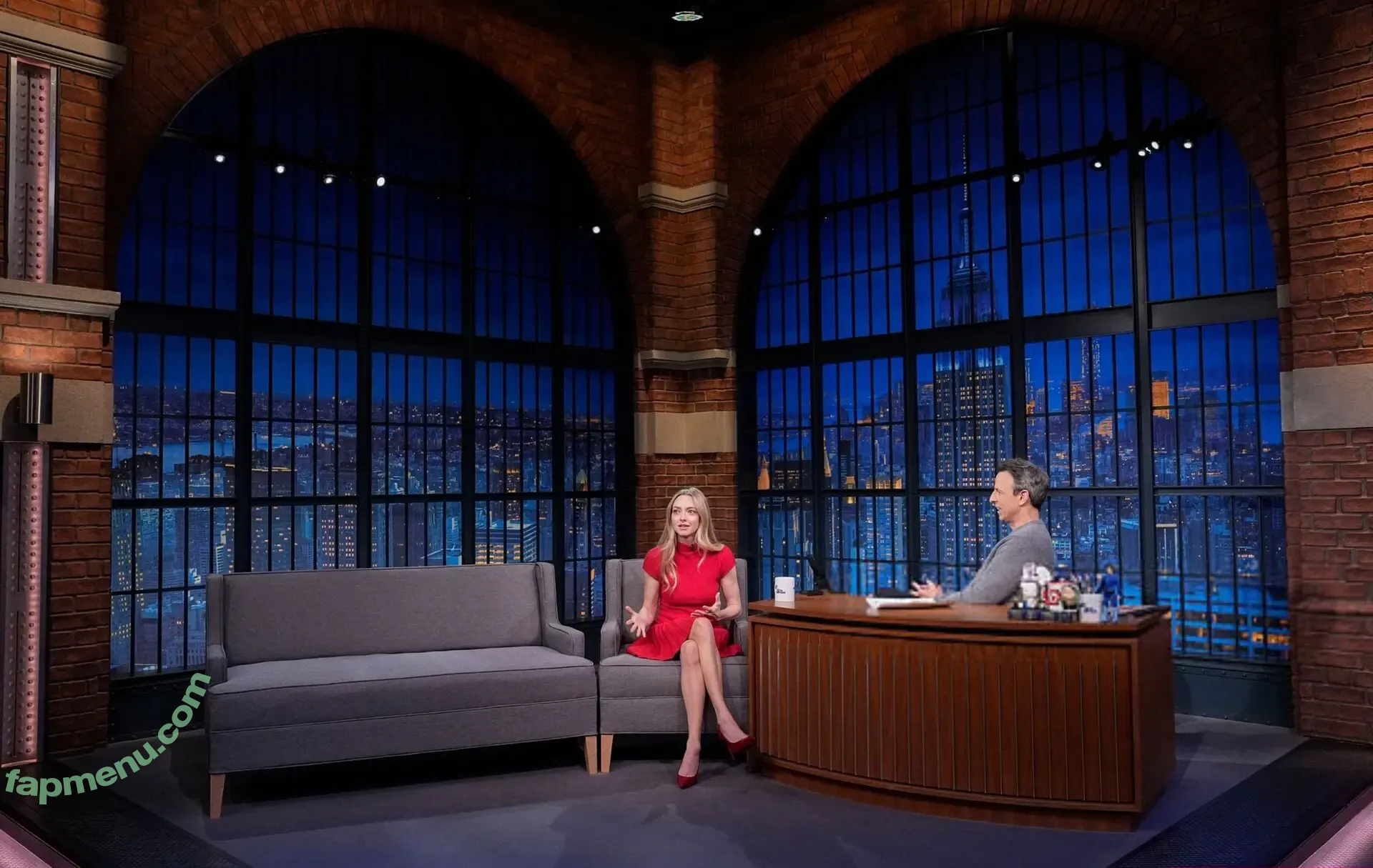 Amanda Seyfried nude photo #1148 (AmandaSeyfried / mingey)