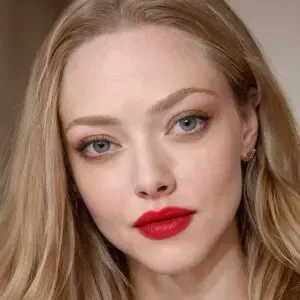 Amanda Seyfried Deepfake / mingey nude photo #0010